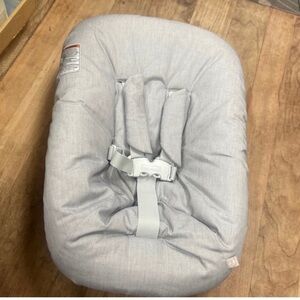 Like new Stoke Tripp trap infant set